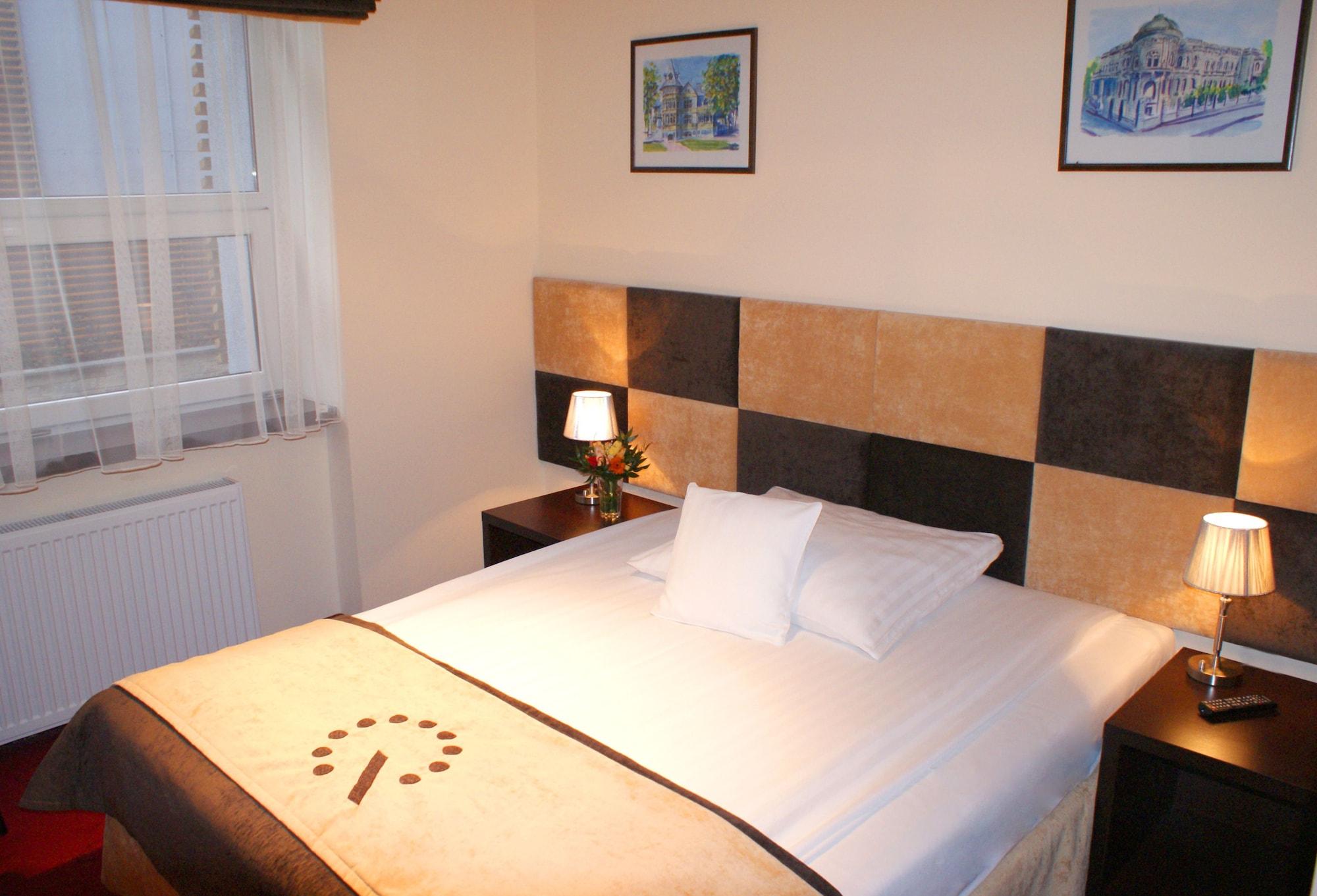 Boutique Hotel'S II Rewolucji 우치 외부 사진